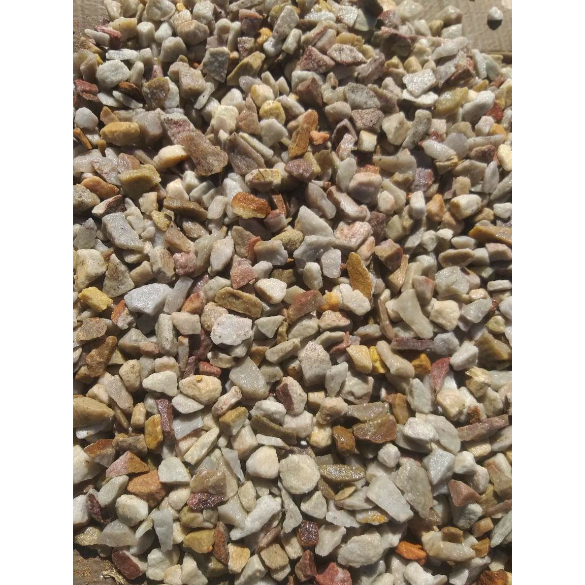 13MM Cream Stone Gravel - 8 Tons
