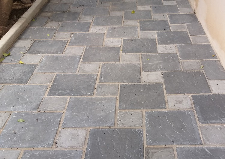 Combo Paving Slabs (Rockface) - 1 Square Meter