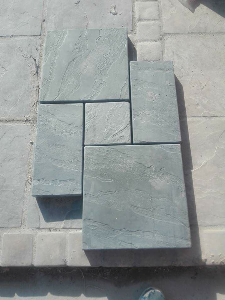 Grey Paving Slab (Rockface) - 1 Square Meter